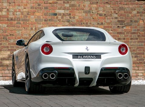 Ferrari F12 Berlinetta 3