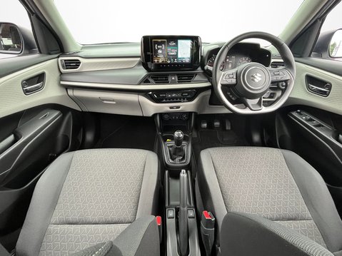 Suzuki Swift 1.2 Mild Hybrid Motion 5dr 13