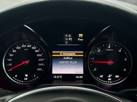 Mercedes-Benz V Class 2.2 V220d AMG Line MPV 5dr Diesel G-Tronic+ Euro 6 (s/s) 7 Seat (163 ps) 60