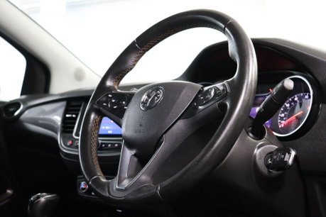 Vauxhall Crossland X TECH LINE NAV 12