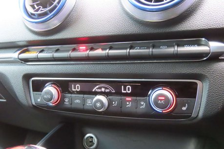 Audi RS3 2.5 TFSI Sportback S Tronic quattro Euro 6 (s/s) 5dr 15