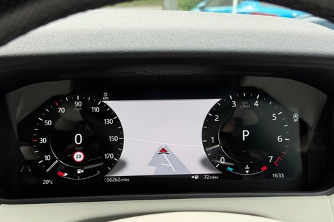 Land Rover Range Rover Velar R-DYNAMIC HSE - ALL BLACK - SLIDING PAN ROOF -2 OWNERS - SERVICE HISTORY 43