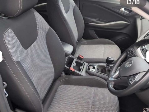 Vauxhall Grandland X 1.2 Grandland X SE T 5dr 4