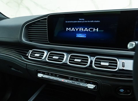 Mercedes-Benz GLS 600 21