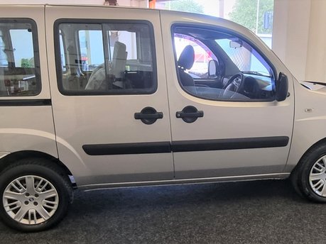 Fiat Doblo 8V ACTIVE 4