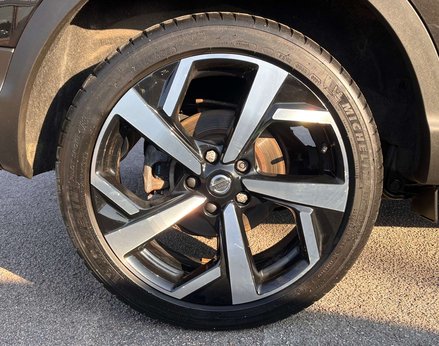 Nissan Qashqai 1.6 Qashqai Tekna dCi 5dr 14