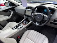 Jaguar F-Pace 2.0 P250i Portfolio SUV 5dr Petrol Auto AWD Euro 6 (s/s) (250 ps) 3