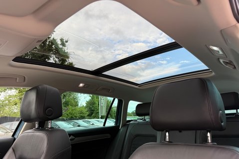 Volkswagen Passat GT TDI BMT ESTATE -£20 ROAD TAX - PAN ROOF -APPLE CARPLAY -DEMO+1 OWNER 3