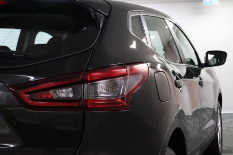 Nissan Qashqai DIG-T ACENTA PREMIUM 22