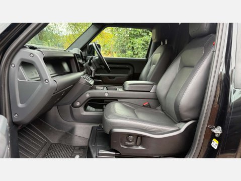 Land Rover Defender 3.0 Defender Hard Top X-Dynamic HSE D MHEV Auto 4WD 9