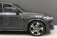 Volvo XC90 2.0 XC90 R-Design Pro B5 MHEV AWD Auto 4WD 5dr 10