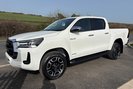 Toyota Hilux Invincible 4WD D-4D Double Cab Pickup 
