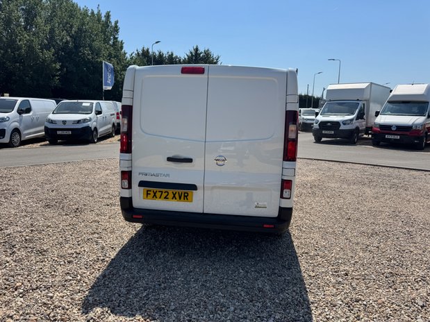 Nissan Primastar LWB L2H1 Low Roof Acenta 300 Air Con Cruise EURO 6 NO VAT 7