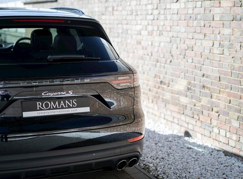 Porsche Cayenne S 26