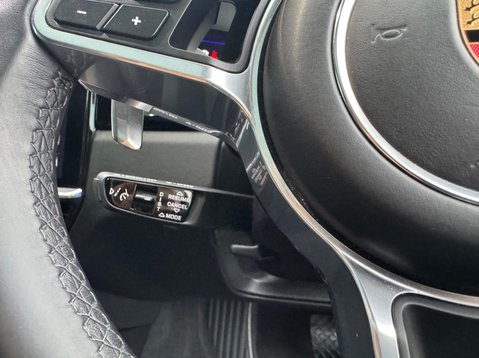 Porsche Cayenne V6 PLATINUM EDITION 42