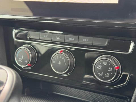 Volkswagen Passat 2.0 TDI EVO SE Nav Euro 6 (s/s) 5dr 27