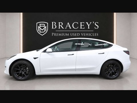 Tesla Model 3 Model 3 Standard Range + 4dr 7