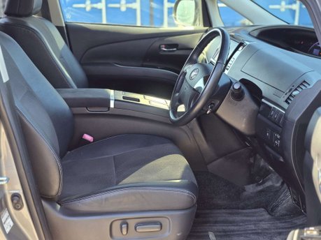 Toyota Estima LowMiles+Hybrid+7Seater 33