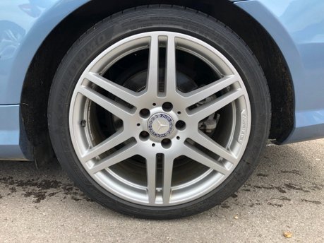 Mercedes-Benz E Class E250 CDI BLUEEFFICIENCY SPORT automatic convertible 28