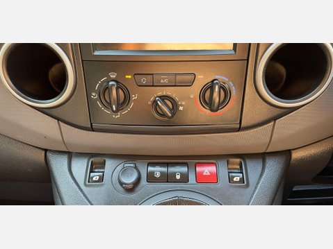 Peugeot Partner 1.6 BlueHDi 850 S Panel Van 4dr Diesel Manual L1 (s/s) (110 g/km, 100 bhp) 29