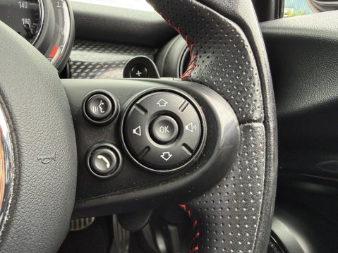 Mini Hatch 2.0 Cooper S Sport Hatchback 3dr Petrol Steptronic Euro 6 (s/s) (192 ps) 29
