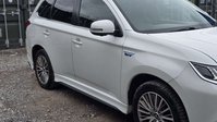 Mitsubishi Outlander 2.4h TwinMotor 13.8kWh Exceed SUV 5dr Petrol Plug-in Hybrid CVT 4WD Euro 6  27