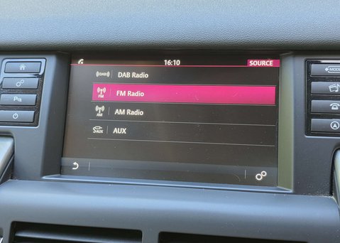 Land Rover Discovery Sport 2.0 Discovery Sport SE Tech TD4 Auto 4WD 5dr 29