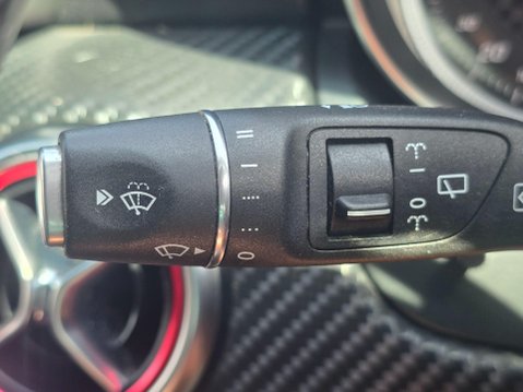 Mercedes-Benz A Class 1.5 A180d AMG Line 7G-DCT Euro 6 (s/s) 5dr 31