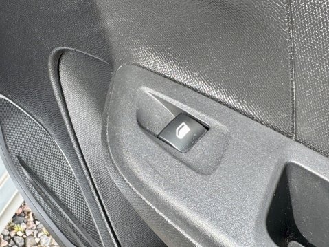 Vauxhall Corsa DESIGN 49