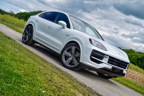 Porsche Cayenne COUPE V6 E-HYBRID 19