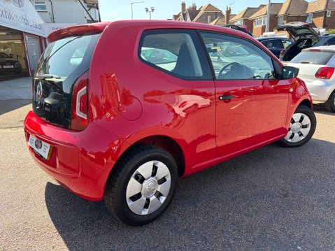 Volkswagen Up 1.0 TAKE UP 2