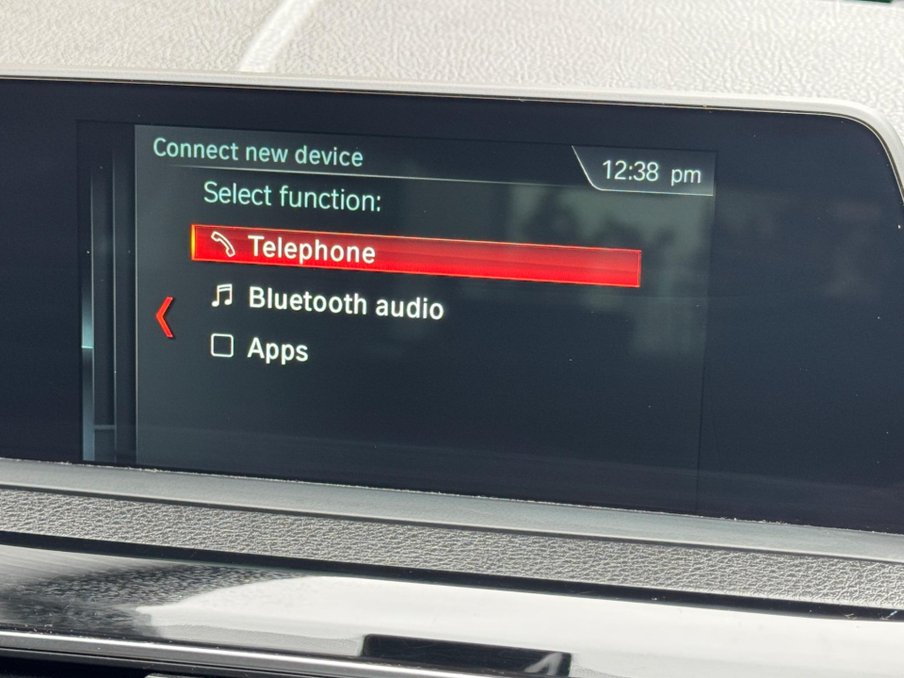 2018 BMW 3 Series — image 15