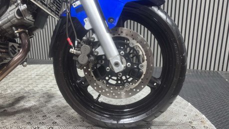 Suzuki SV650 N 2005 ONLY 25K MOT NAKED PERFECT A2 BIKE 650CC 50