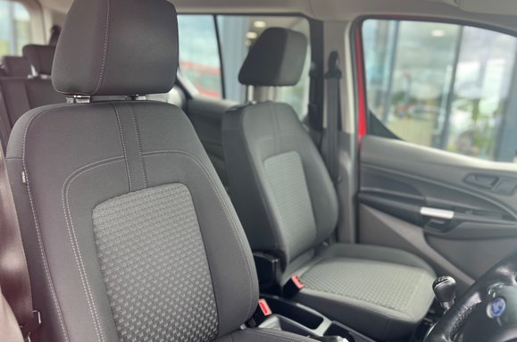 Ford Grand Tourneo Connect ZETEC 1.5 TDCI 7 SEATS 16