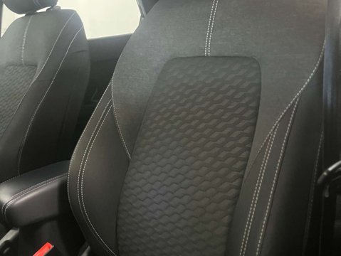 Ford Puma 1.0 Puma Titanium MHEV 5dr 30