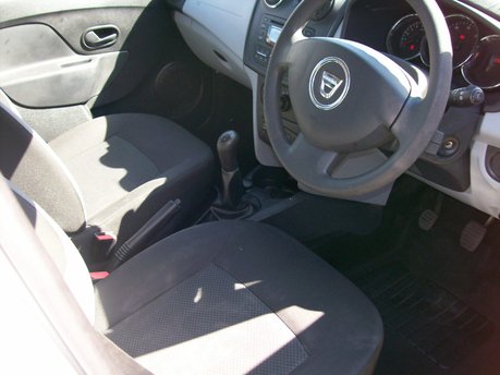 Dacia Sandero AMBIANCE 5
