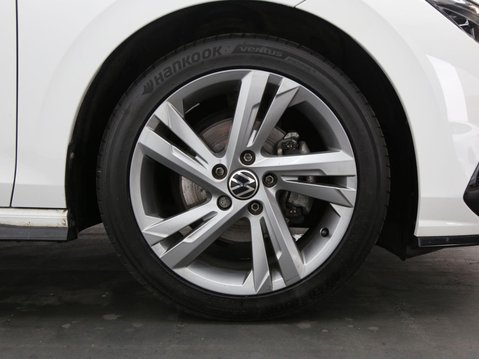 Volkswagen Golf 1.5 TSI R-Line Euro 6 (s/s) 5dr 27