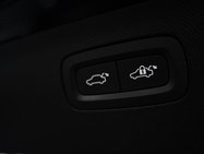 Volvo XC90 2.0 B5 MHEV R-Design SUV 5dr Diesel Hybrid Auto 4WD Euro 6 (s/s) (235 ps) 42