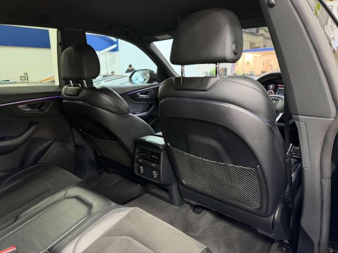 Audi Q8 3.0 TDI V6 50 S line SUV 5dr Diesel Tiptronic quattro Euro 6 (s/s) (286 ps) 39