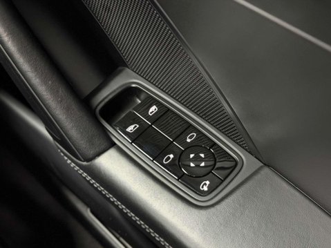 Porsche 911 3.0T 992 Carrera 4S Coupe 2dr Petrol PDK 4WD Euro 6 (s/s) (450 ps) 54