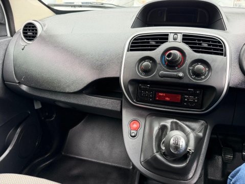 Renault Kangoo 1.5 dCi ENERGY ML19 Business Panel Van 5dr Diesel Manual MWB Euro 6 (s/s) ( 31
