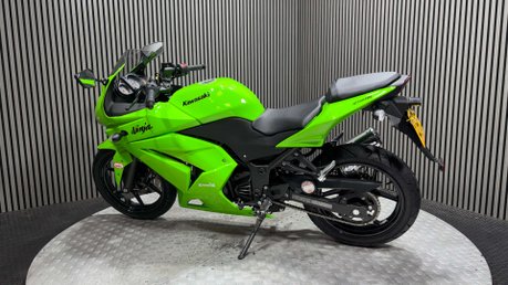 Kawasaki Ninja 250 EX 2008 ONLY 160 MILES OUTSTANDING CONDITION A2 READY 250CC 6