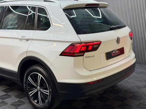 Volkswagen Tiguan 2.0 TDI SE Navigation 4Motion Euro 6 (s/s) 5dr 14