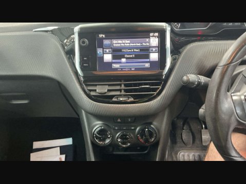 Peugeot 2008 1.6 2008 Active Blue HDi 5dr *NATIONAL DELIVERY* 11