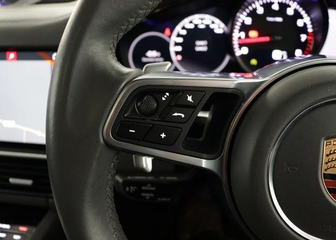Porsche Cayenne 2.9 Cayenne V6 S Auto 4WD 5dr 32