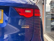 Jaguar F-Pace 2.0 P250i Portfolio SUV 5dr Petrol Auto AWD Euro 6 (s/s) (250 ps) 17
