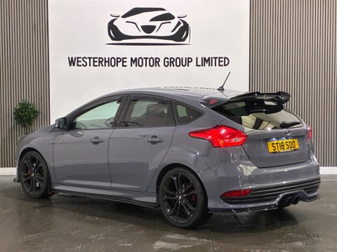 Ford Focus 2.0 TDCi ST-3 Euro 6 (s/s) 5dr 11