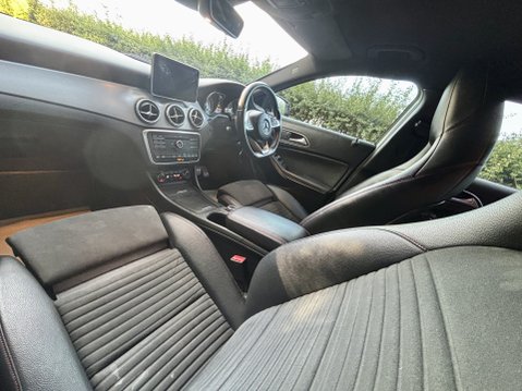 Mercedes-Benz GLA Class GLA 220 D 4MATIC AMG LINE PREMIUM FULL SERVICE HISTORY Low Mileage 11