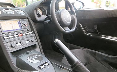 Lamborghini Gallardo LP 570-4 Performante Spyder 12