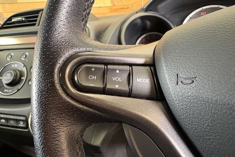 Honda Jazz 1.4 i-VTEC ES Plus Hatchback 5dr Petrol Manual Euro 5 (99 ps) 38